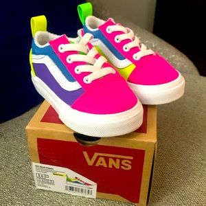 VANS: Toddler Multi Color Old Skool Elastic : Size 5C